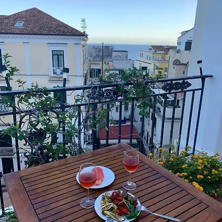 게스트하우스 Residenza Del Duca & 4*